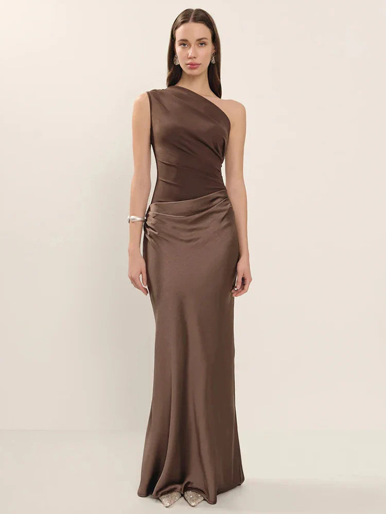 Lalia Satin One Inclined Shoulder Maxi Dress - Nubae