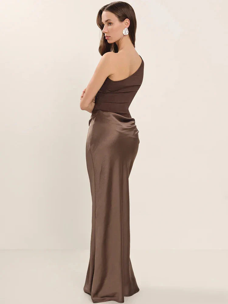 Lalia Satin One Inclined Shoulder Maxi Dress - Nubae